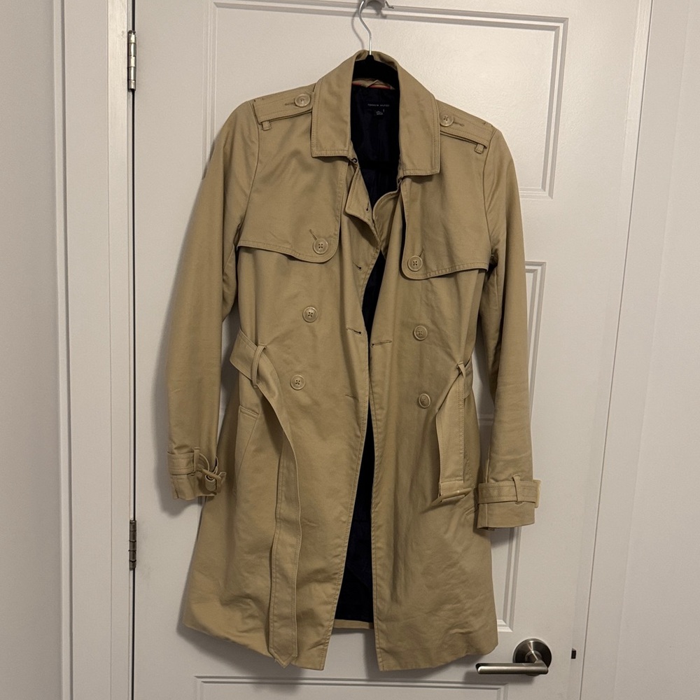Tommy Hilfiger Women's Beige Trench Coat